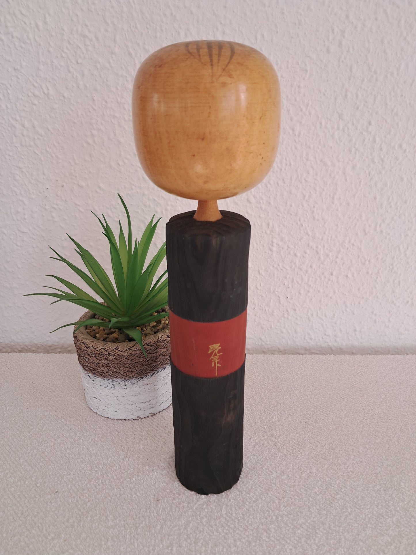 Vintage Sosaku Kokeshi Tsujita Ryozo