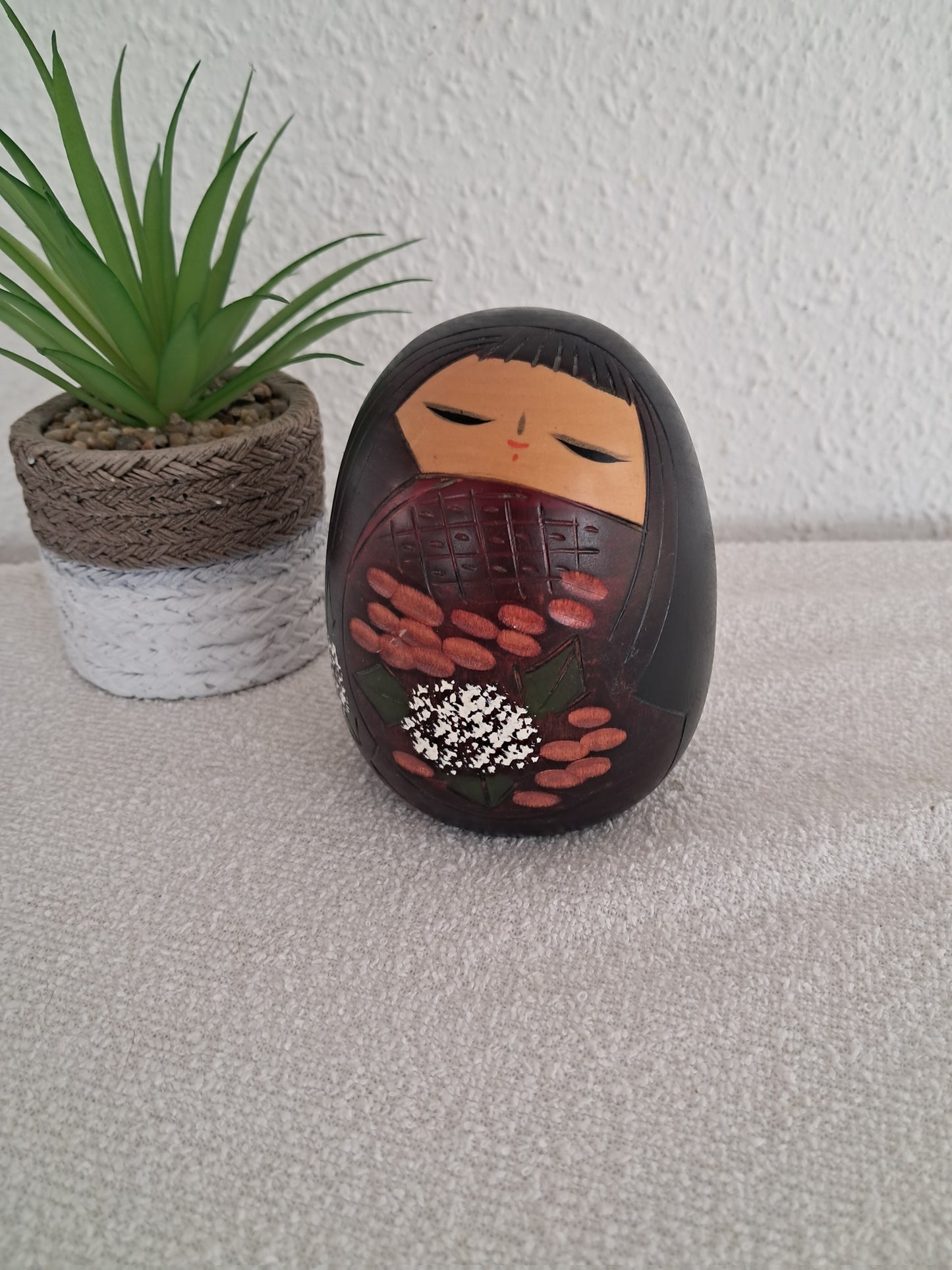 Vintage Sosaku kokeshi by female artisan Chieko