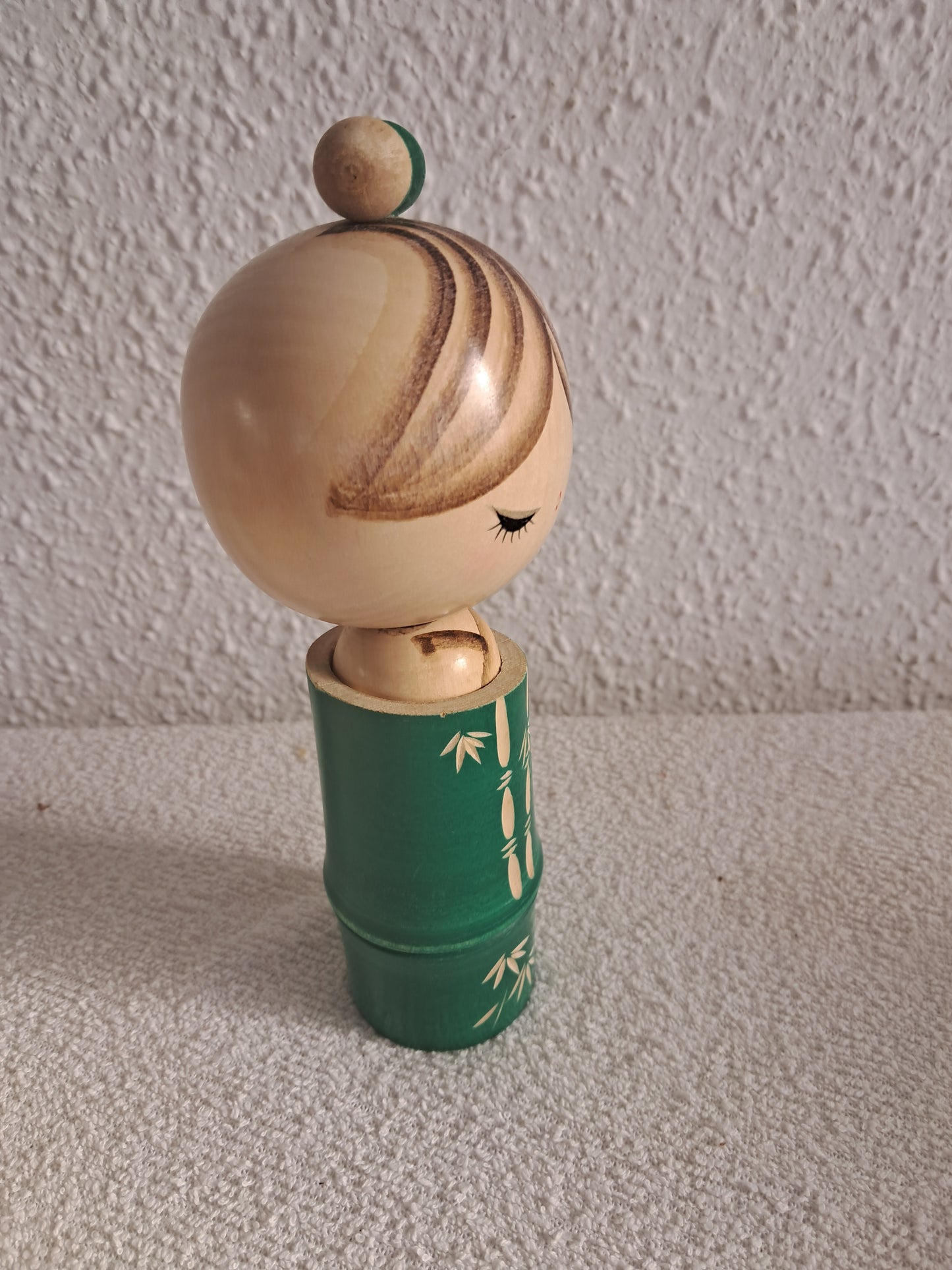 Vintage Gumma kokeshi made by Kazuo Takamizawa (1927-)