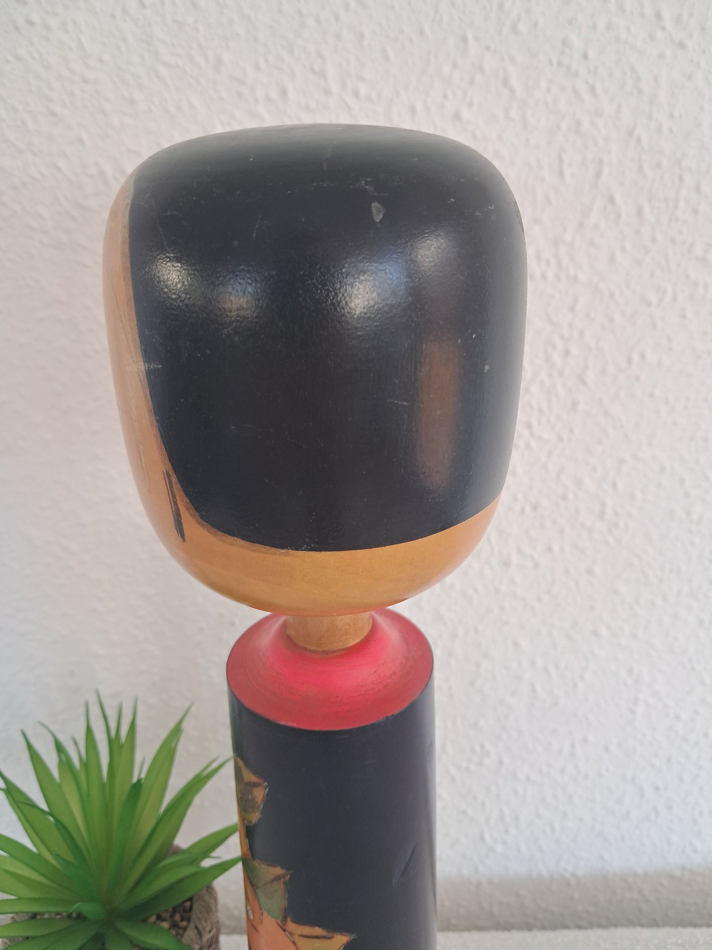 Exclusive Sosaku Kokeshi made by Hajime Takahashi (1918-2002)