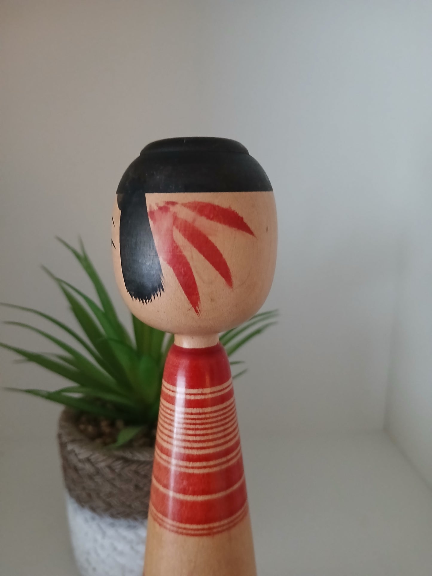 Vintage traditional Tsugaru kokeshi by Sato Nobu