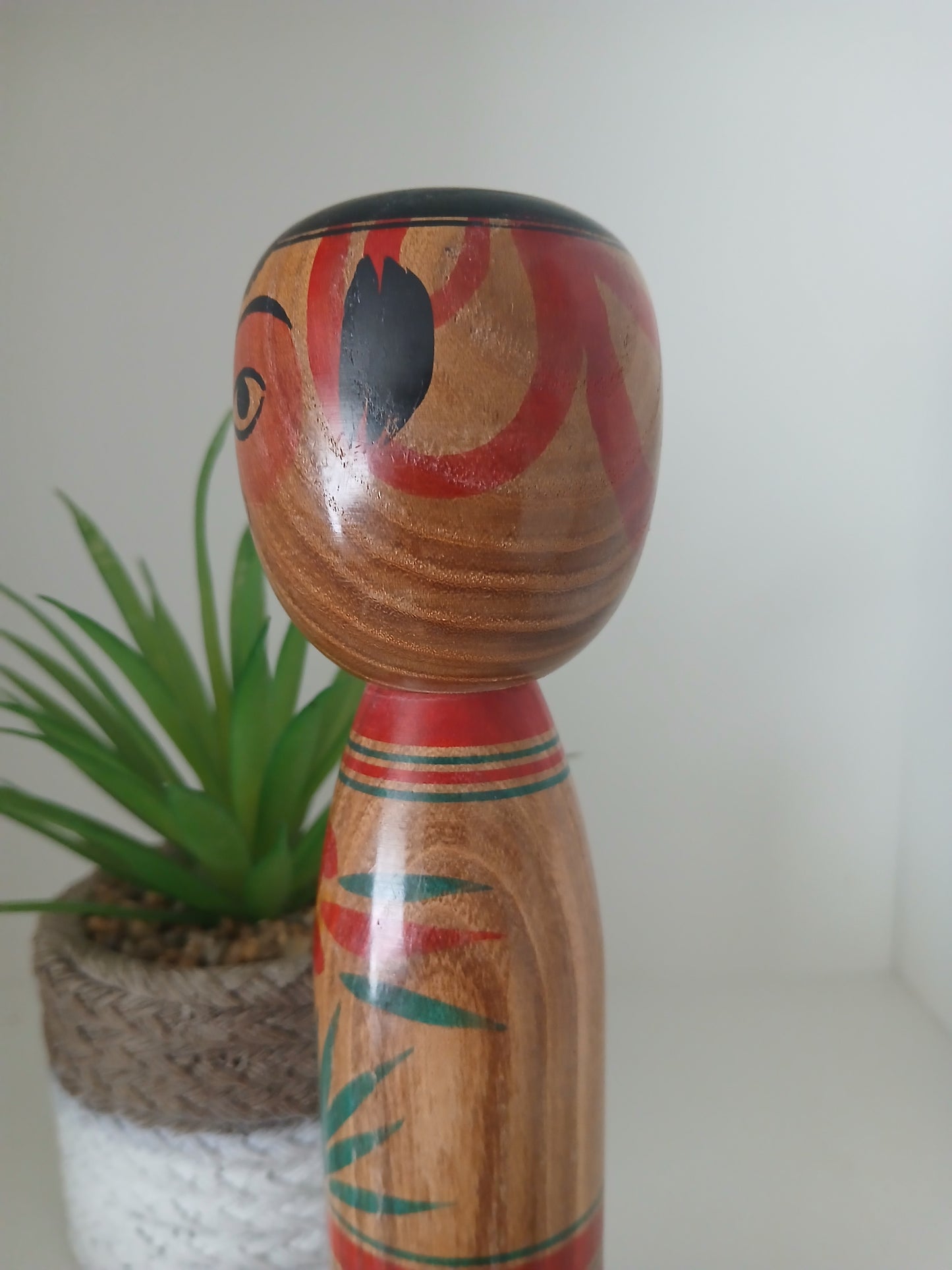Vintage traditional Nakanosawa kokeshi