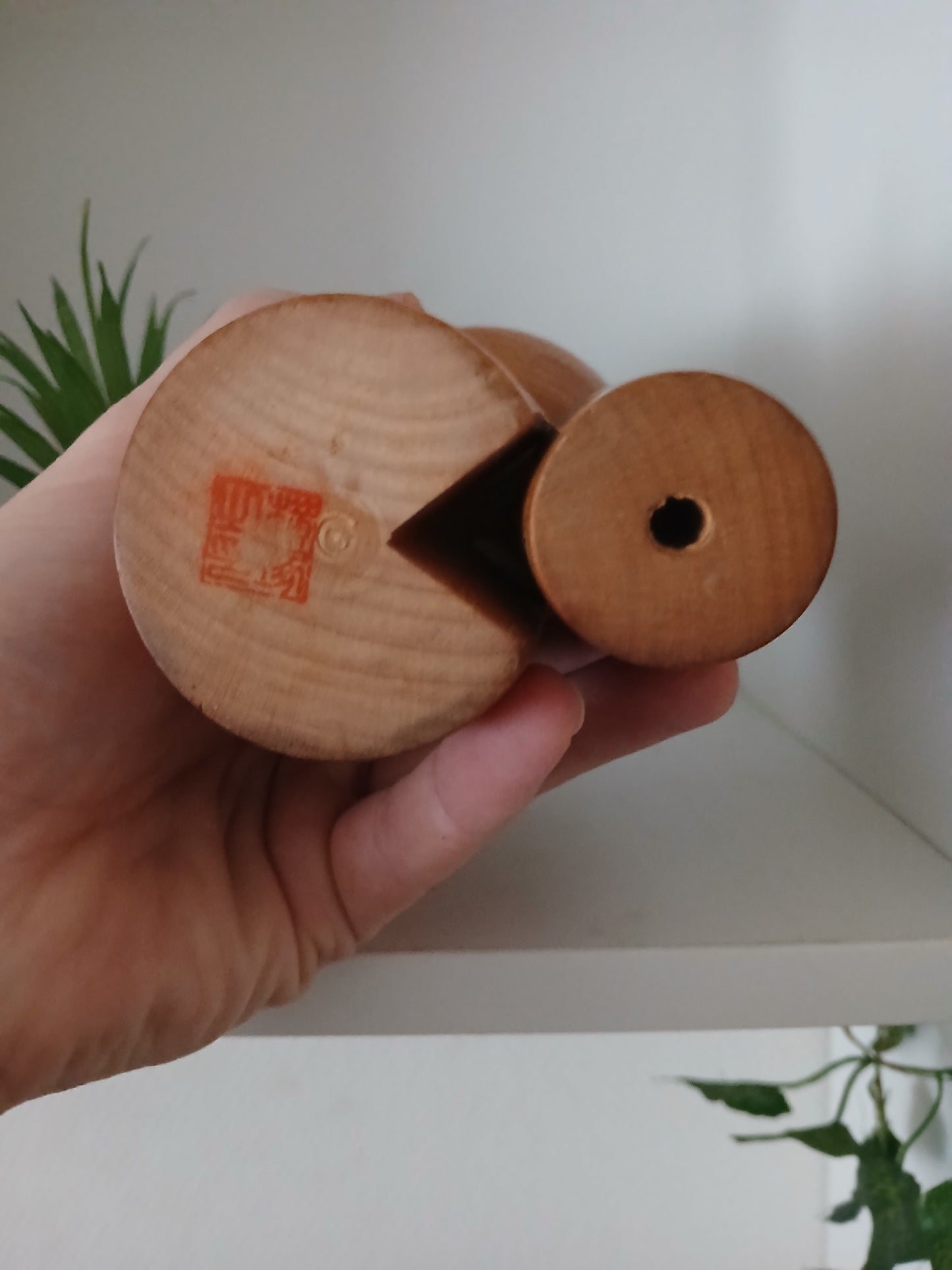 Rare Vintage Creative Kokeshi by renowned artisan Ikuyoshi Yokozuka - Mother and child