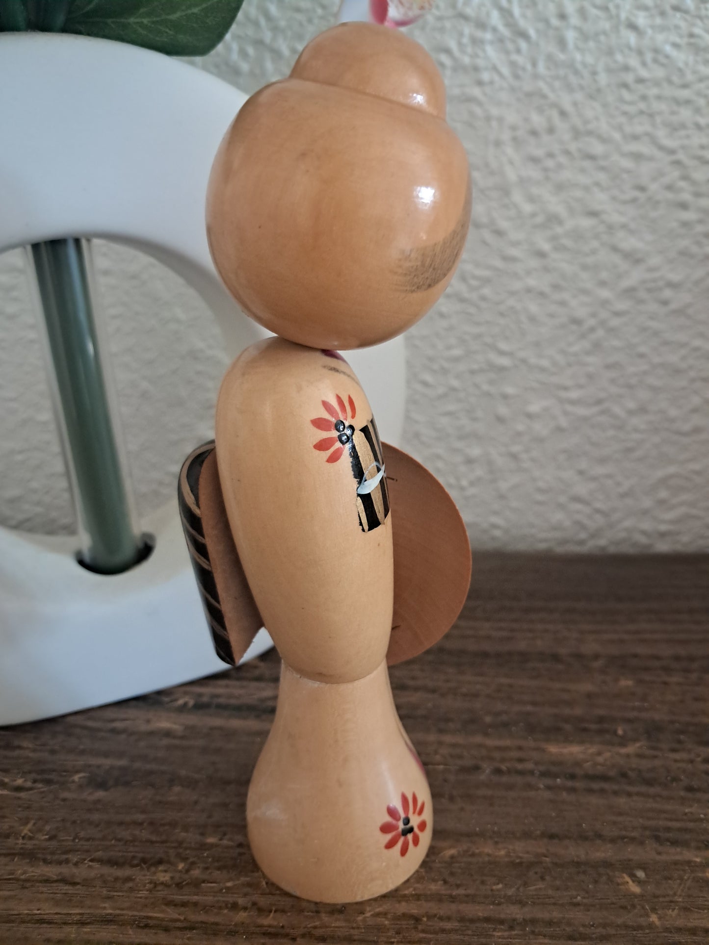 Vintage Sosaku kokeshi by Sadao Kishi (1932-1998)