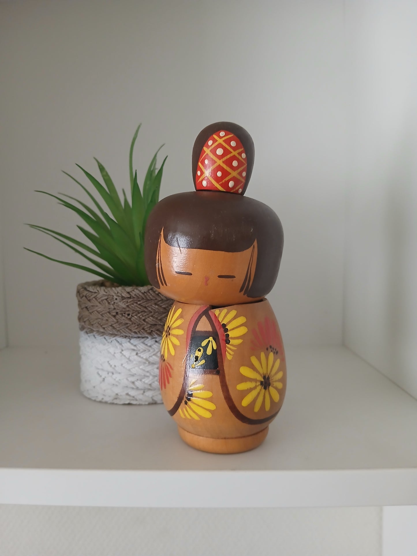 Vintage creative kokeshi