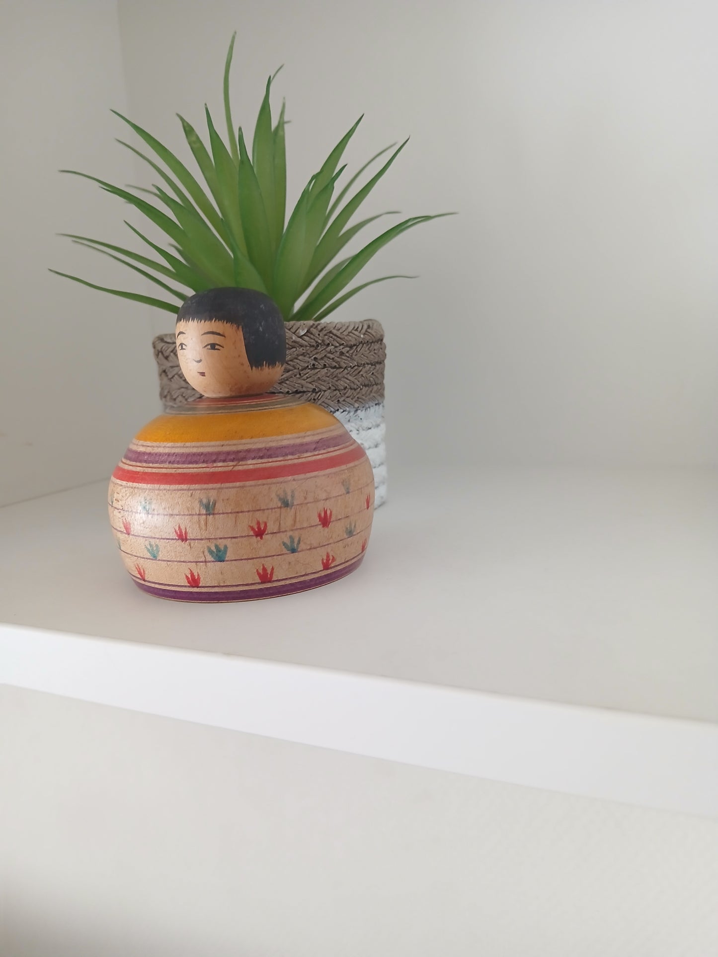 Vintage Ejiko kokeshi from the Tsugaru strain