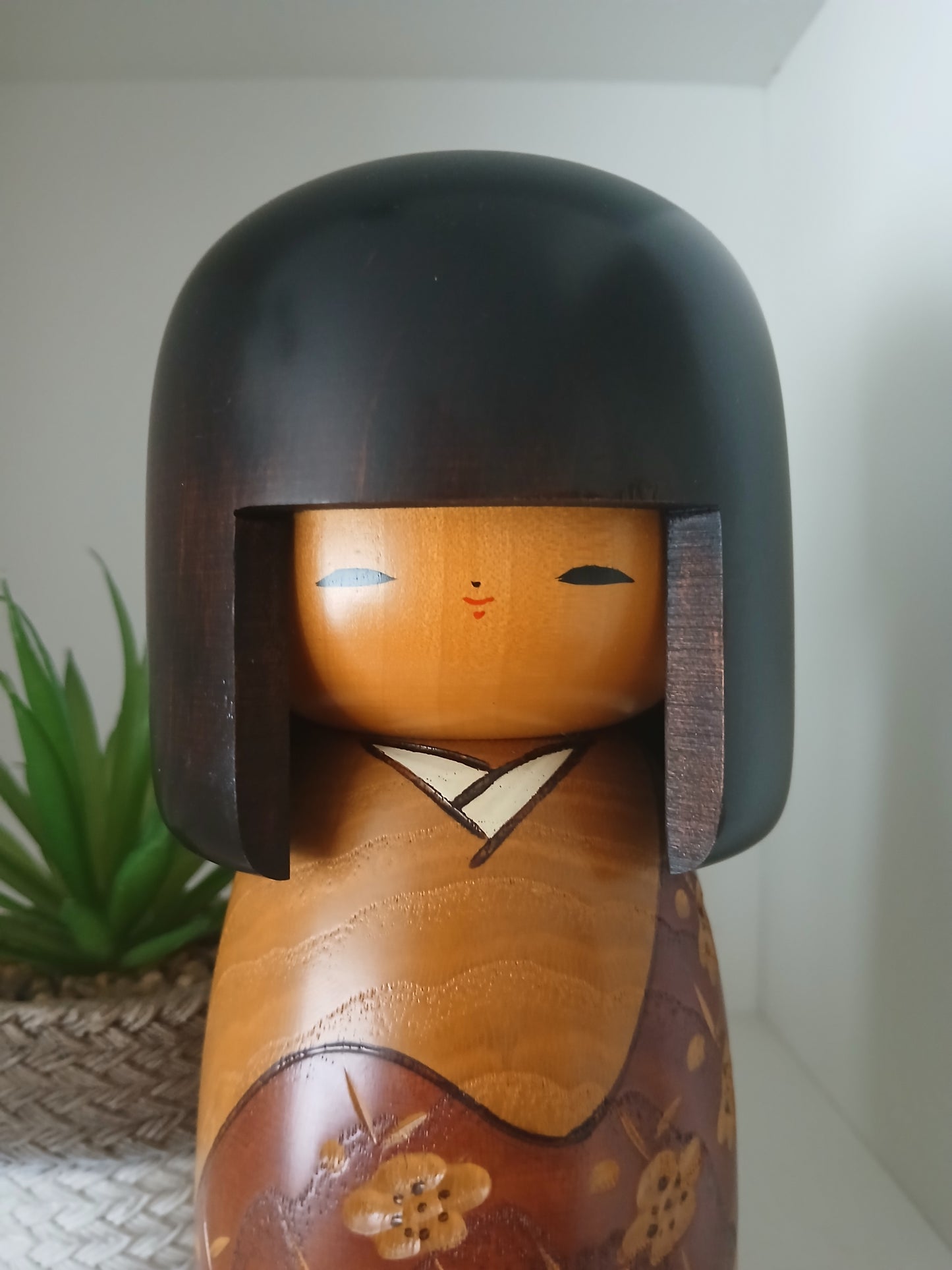 Vintage Gumma kokeshi by Usaburo
