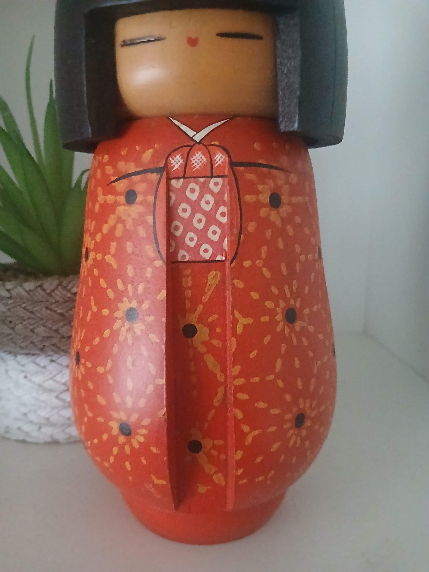 Vintage Gumma kokeshi made by Kazuo Takamizawa (1927-)