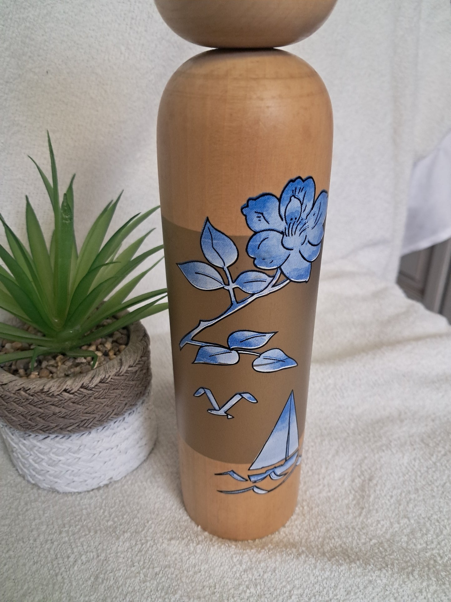 Amazing vintage traditional kokeshi