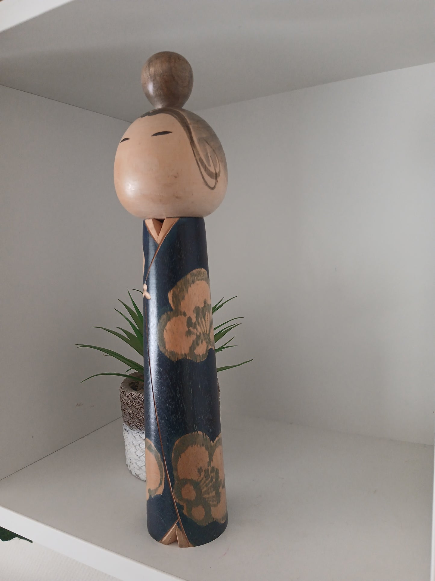 Vintage creative kokeshi by Issetsu Kuribayashi (1924-2011)