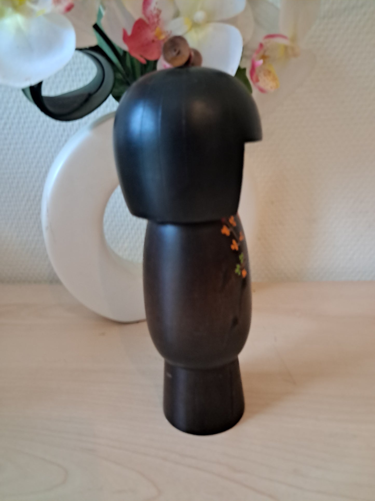 Vintage Sosaku kokeshi by Kishi Sadao (1932-1998)