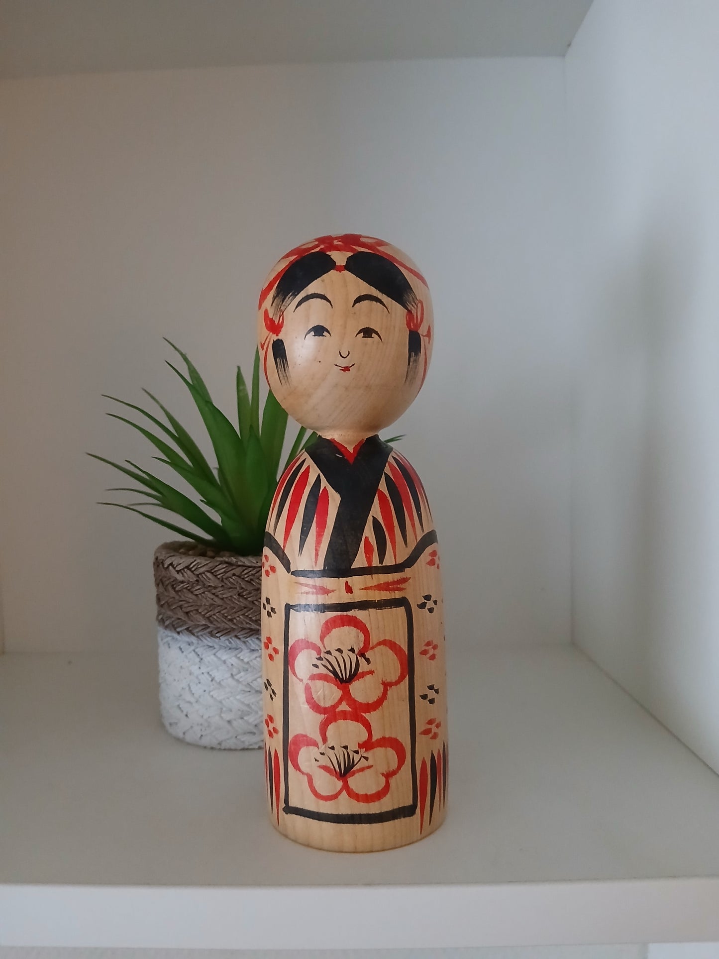 Vintage traditional Kijiyama Kokeshi by Kominami Saburo (1929-2023)