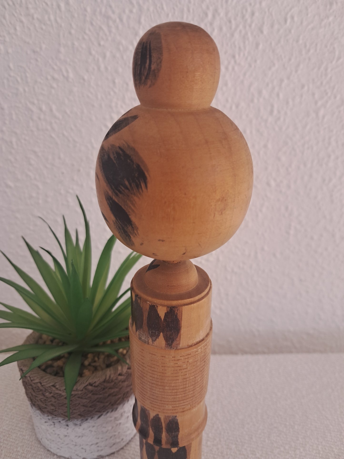 Vintage elegant Sosaku Kokeshi By Sato Suigai (1920- )