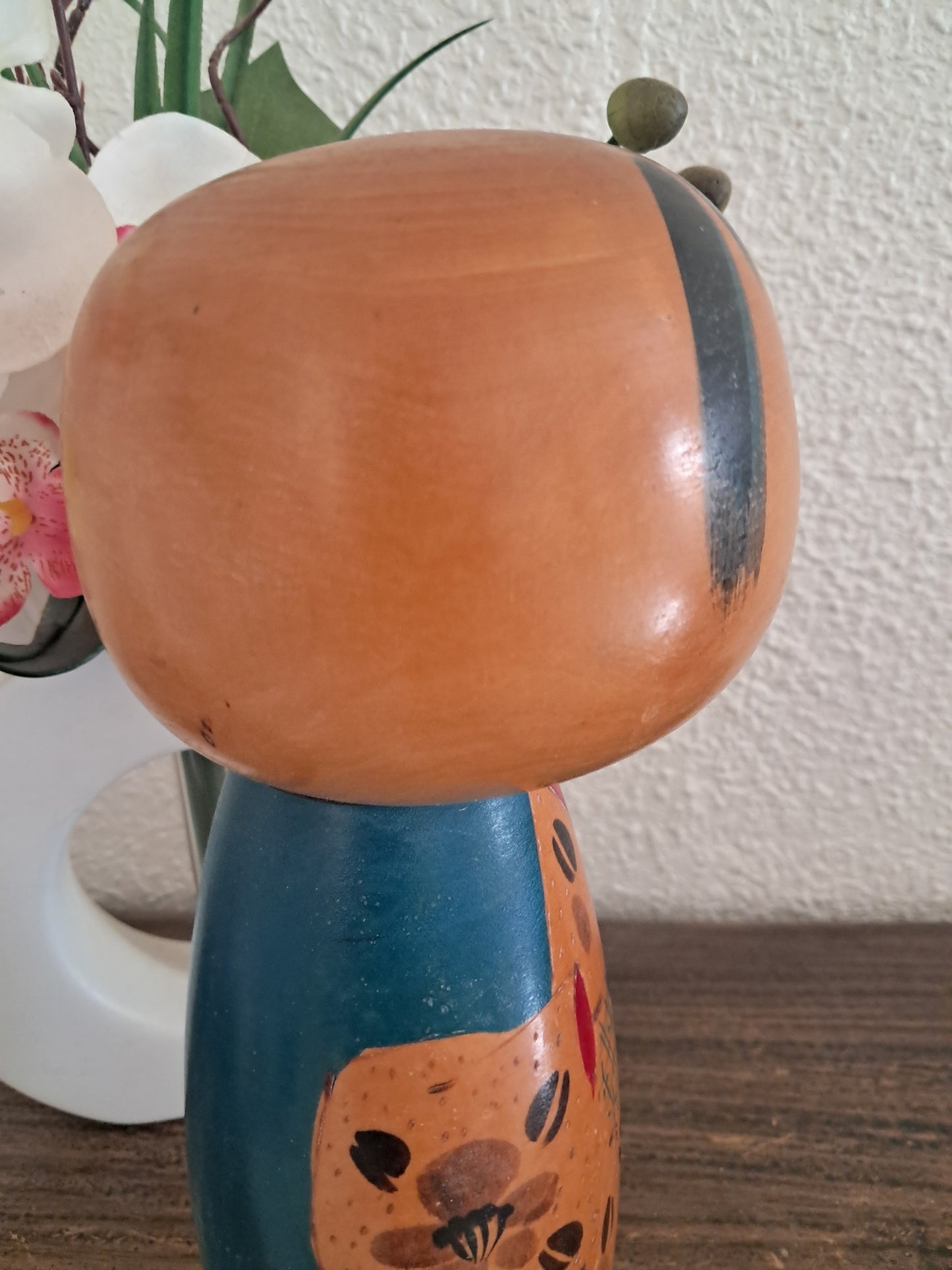 Big chunky vintage Sosaku kokeshi by Mitsuo