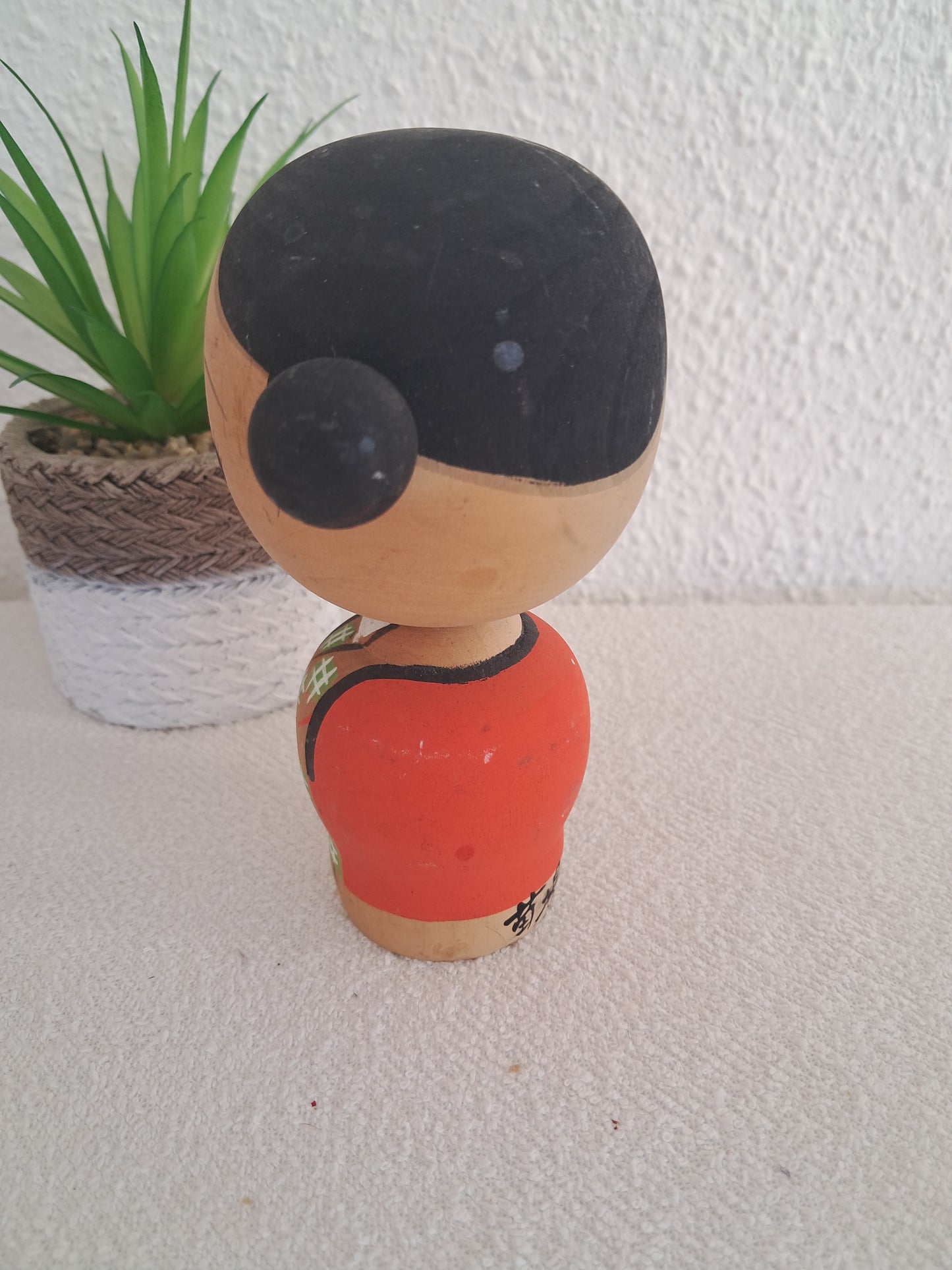 Vintage cute Sosaku kokeshi by Fujikawa Shoei