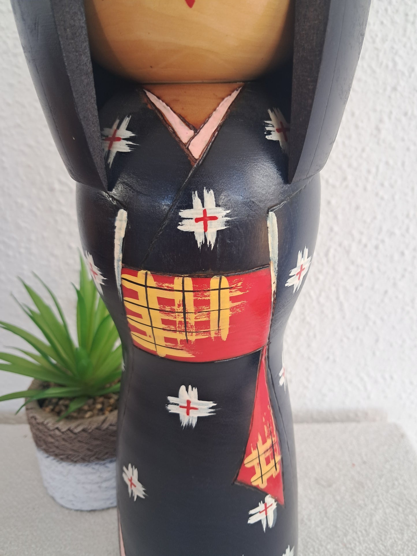 Rare Exclusive creative kokeshi by Kishi Sadao (1932-1998) XL 37cm