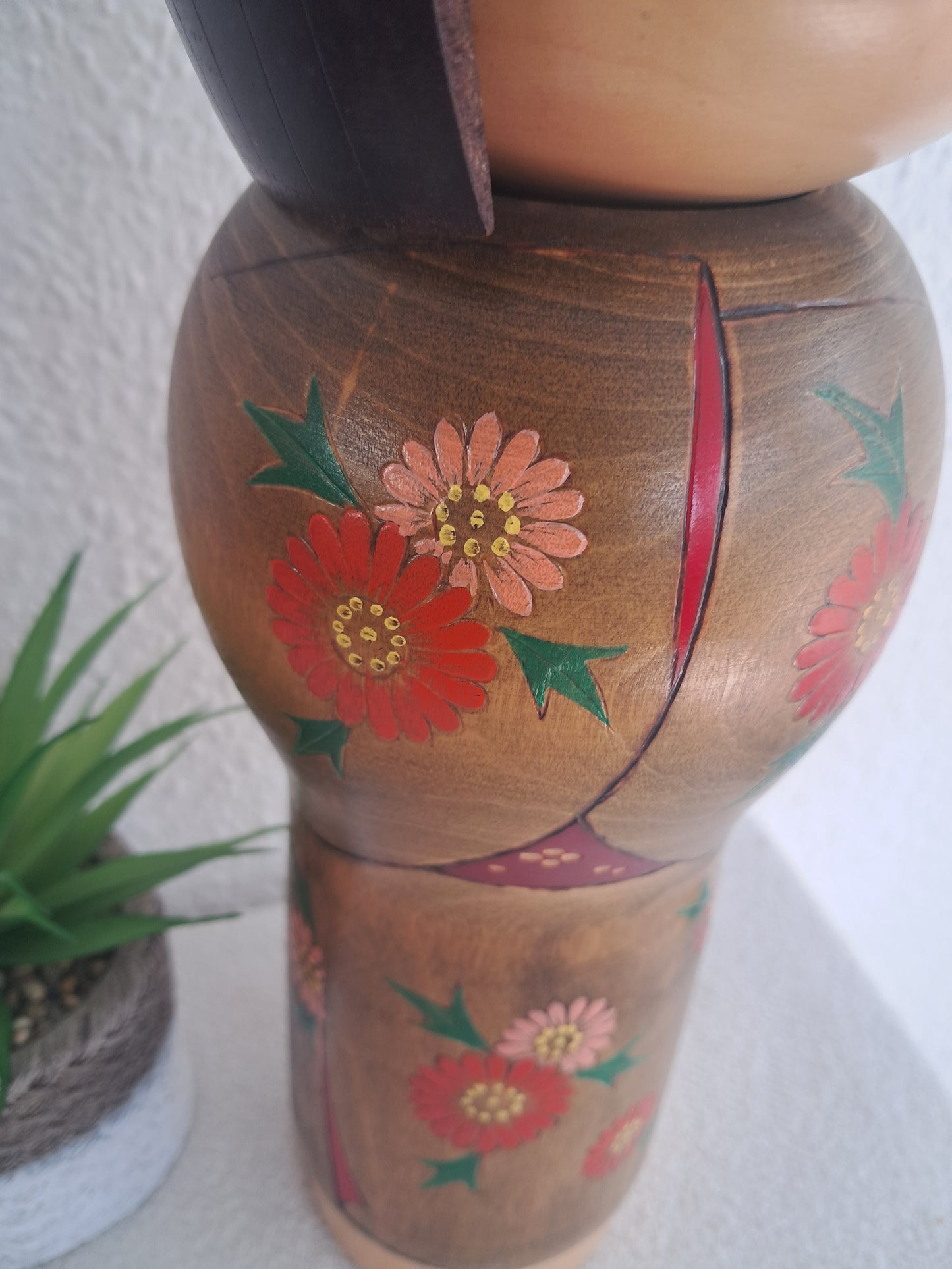 Rare Exclusive creative kokeshi by Kishi Sadao (1932-1998) - XL 35cm