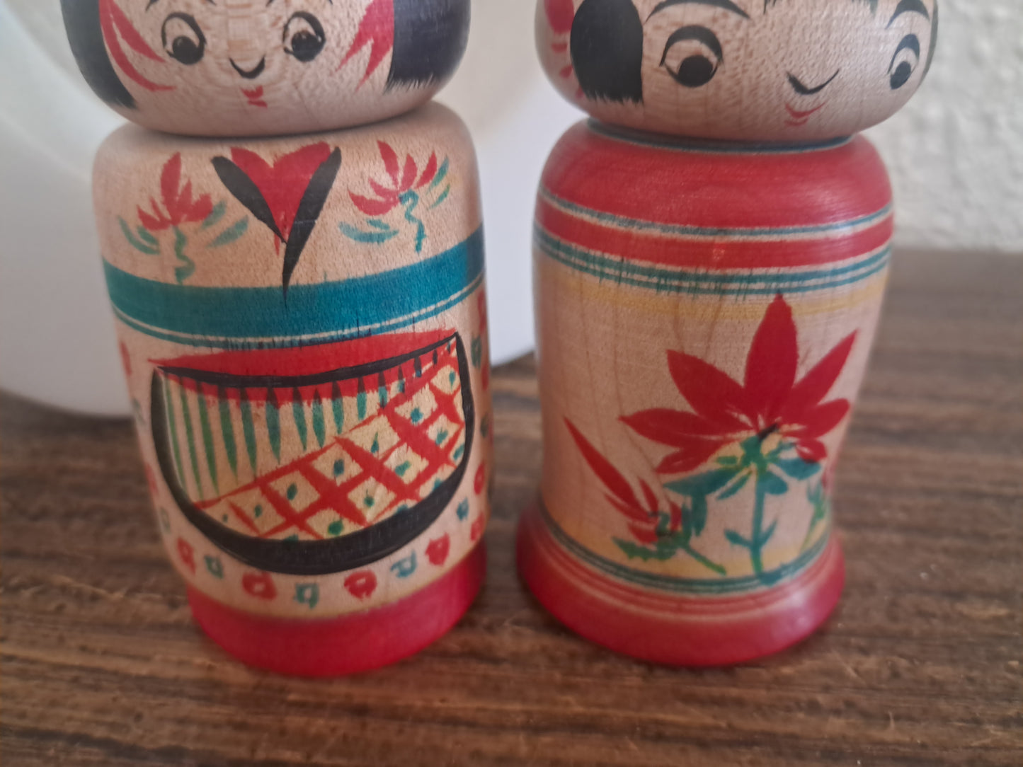 Vintage set Zao kokeshi by Abe Shinya (1937- )