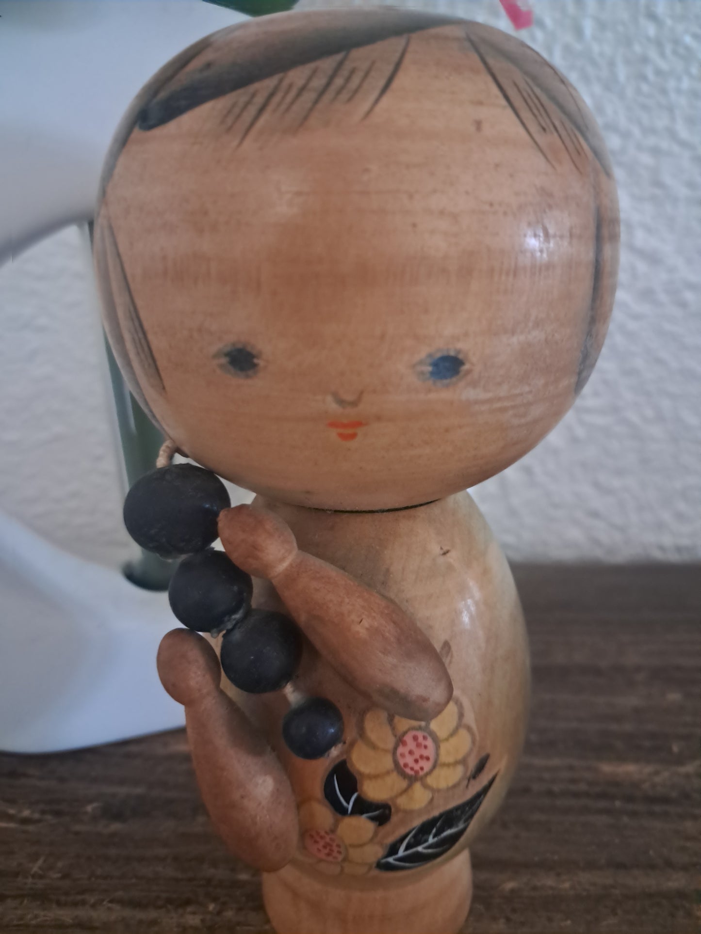 Vintage Sosaku kokeshi by Hajime Miyashita (1940-)