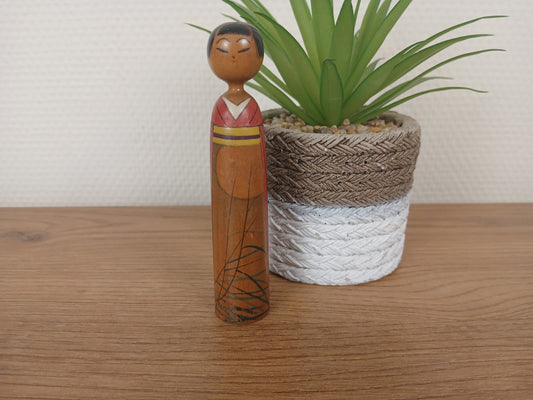 Exclusive Kijiyama kokeshi made by Takano Yohachi (1907-1994)