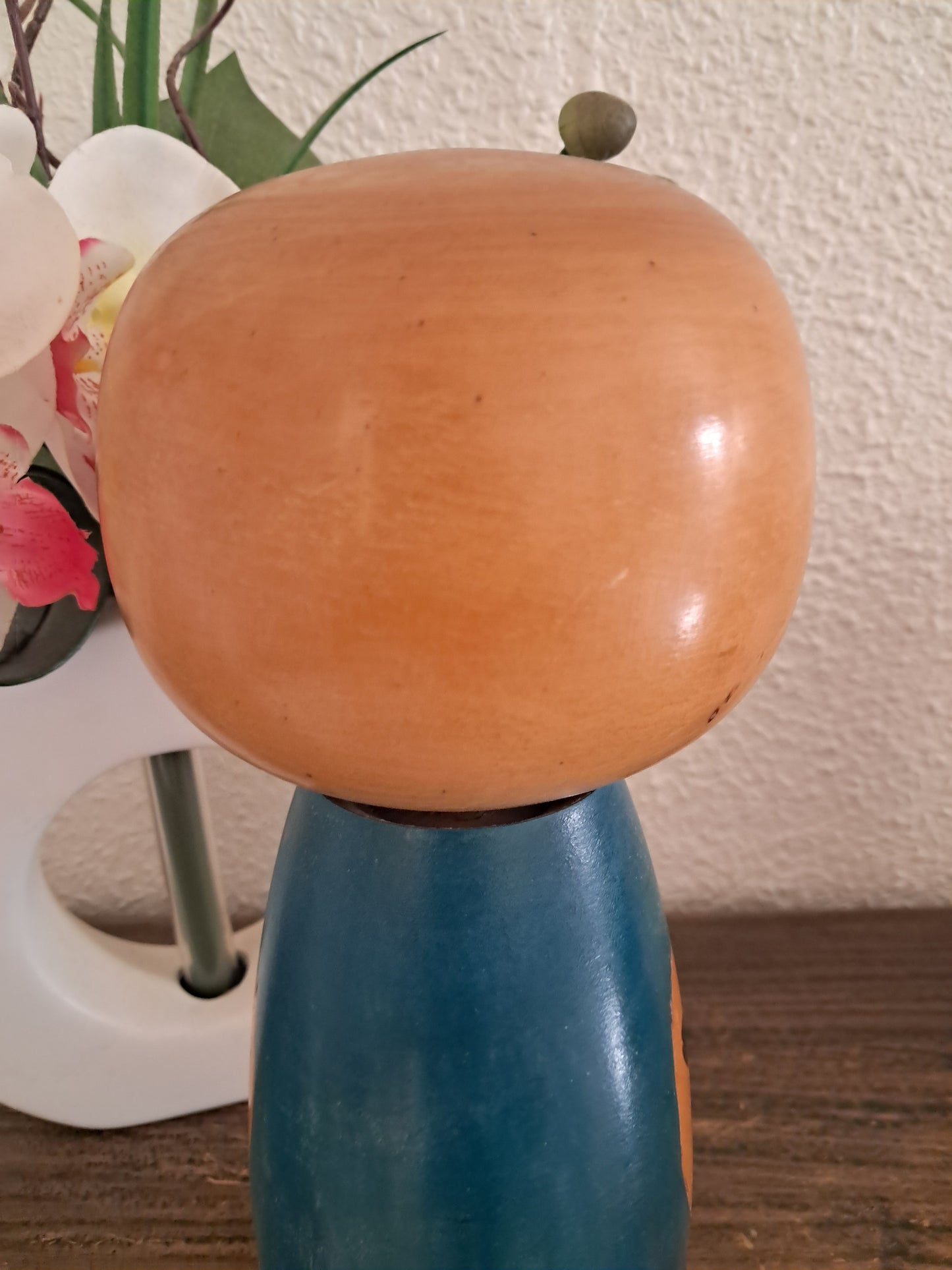 Big chunky vintage Sosaku kokeshi by Mitsuo