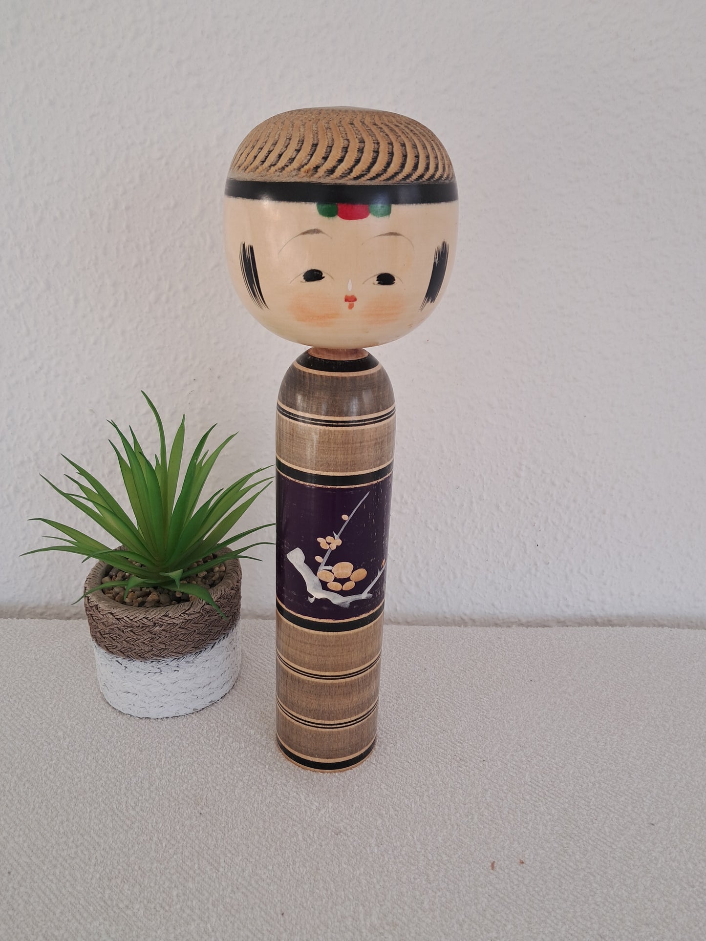 Beautiful Kokeshi by Katsumi Sasaki