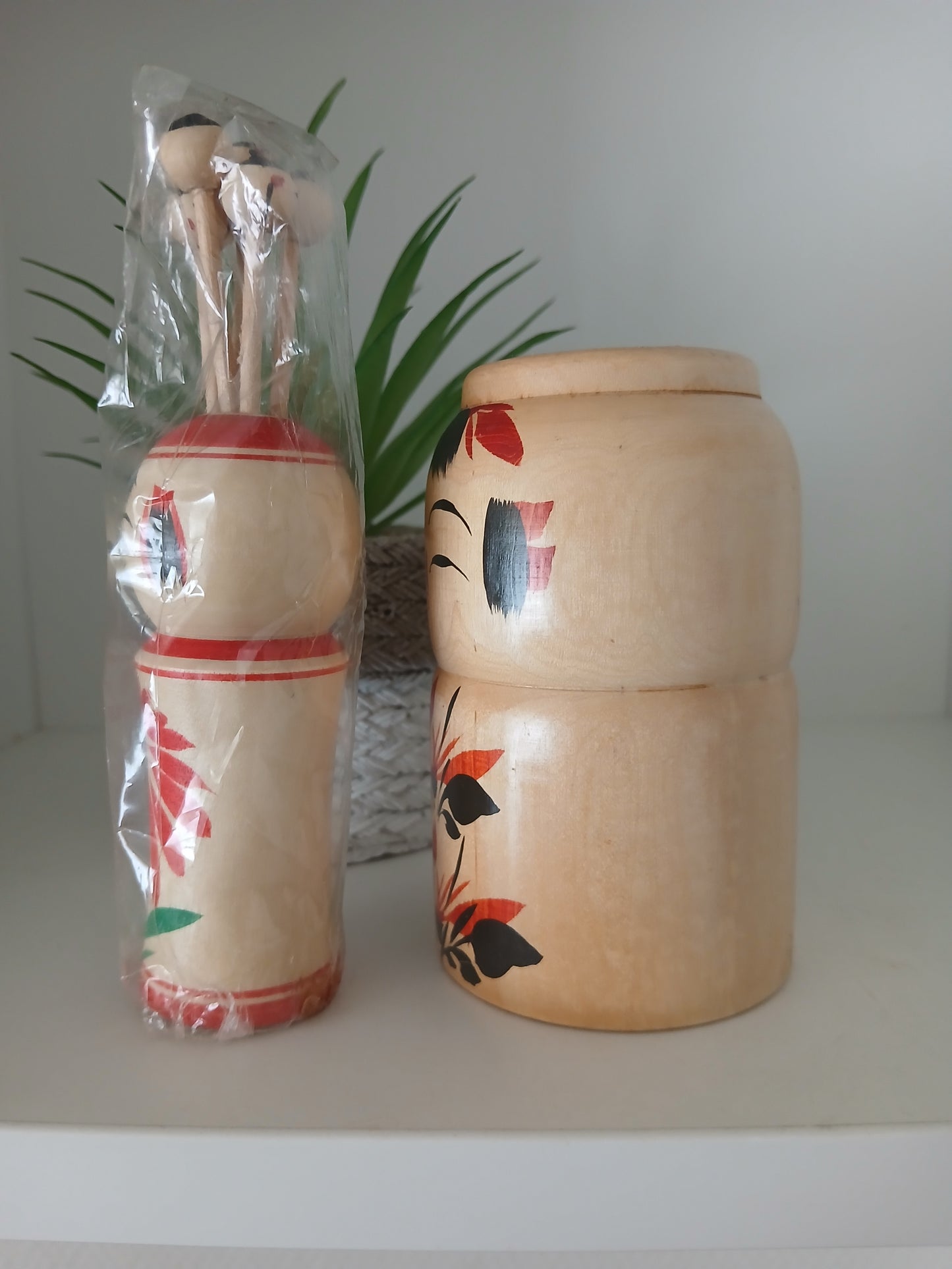 Set of Toothpick holder and pen holder.