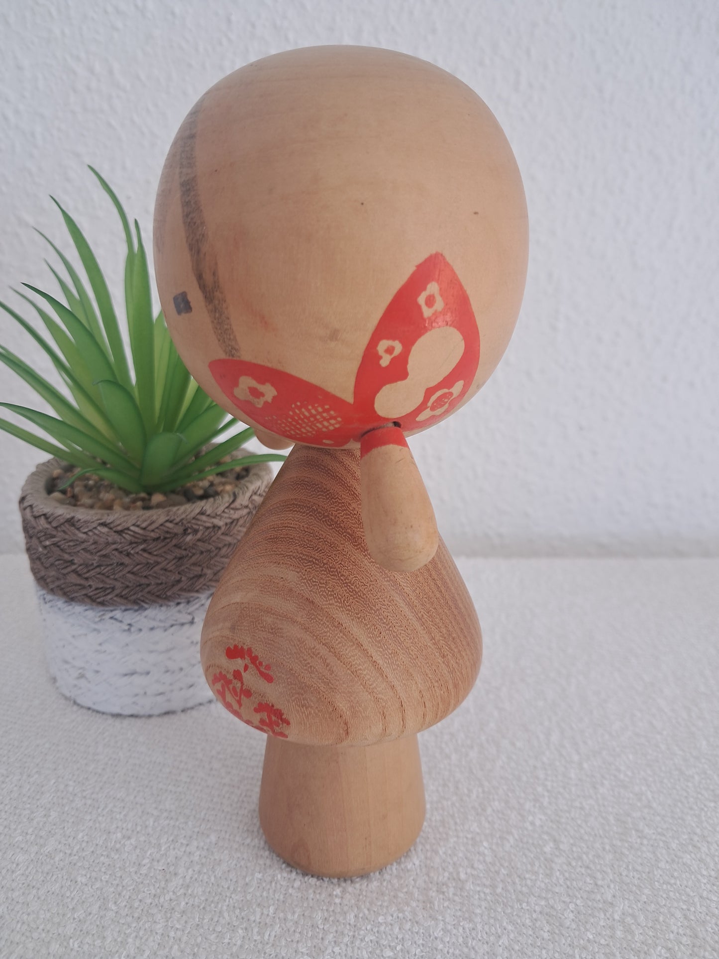 Rare Exclusive creative kokeshi by Hideo Ishihara (1925-1999) - 1968