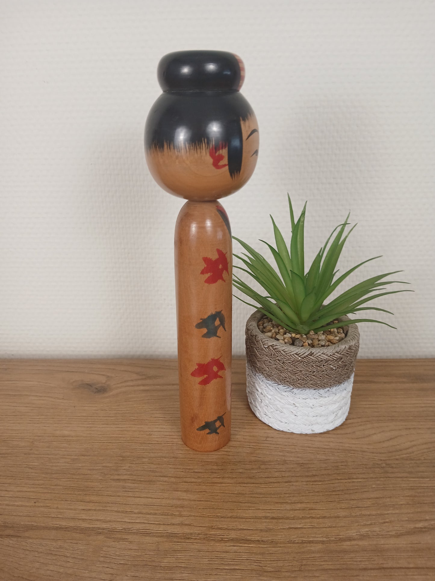 Vintage traditional Togatta kokeshi by Eitaro Sato (1939-)