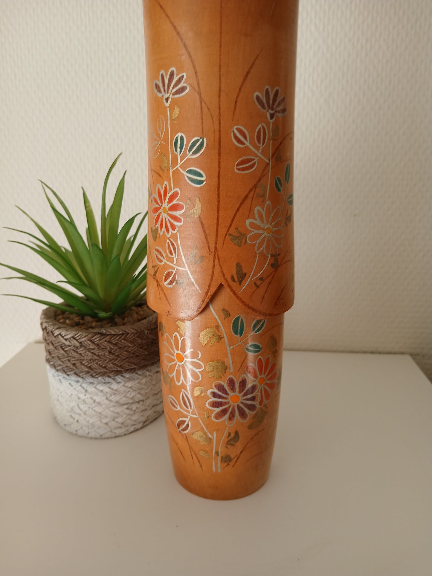 Rare Vintage Sosaku Kokeshi made by Sato Suigai (1920-)