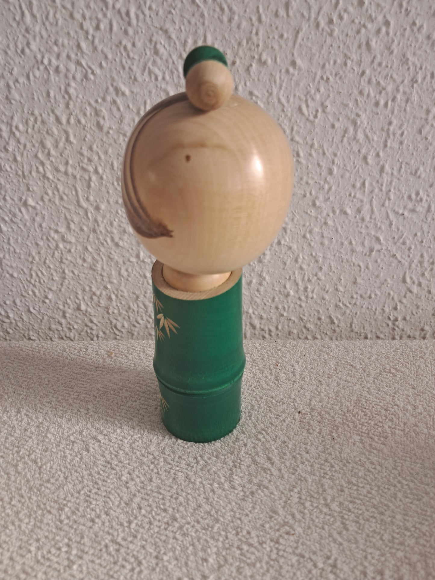 Vintage Gumma kokeshi made by Kazuo Takamizawa (1927-)