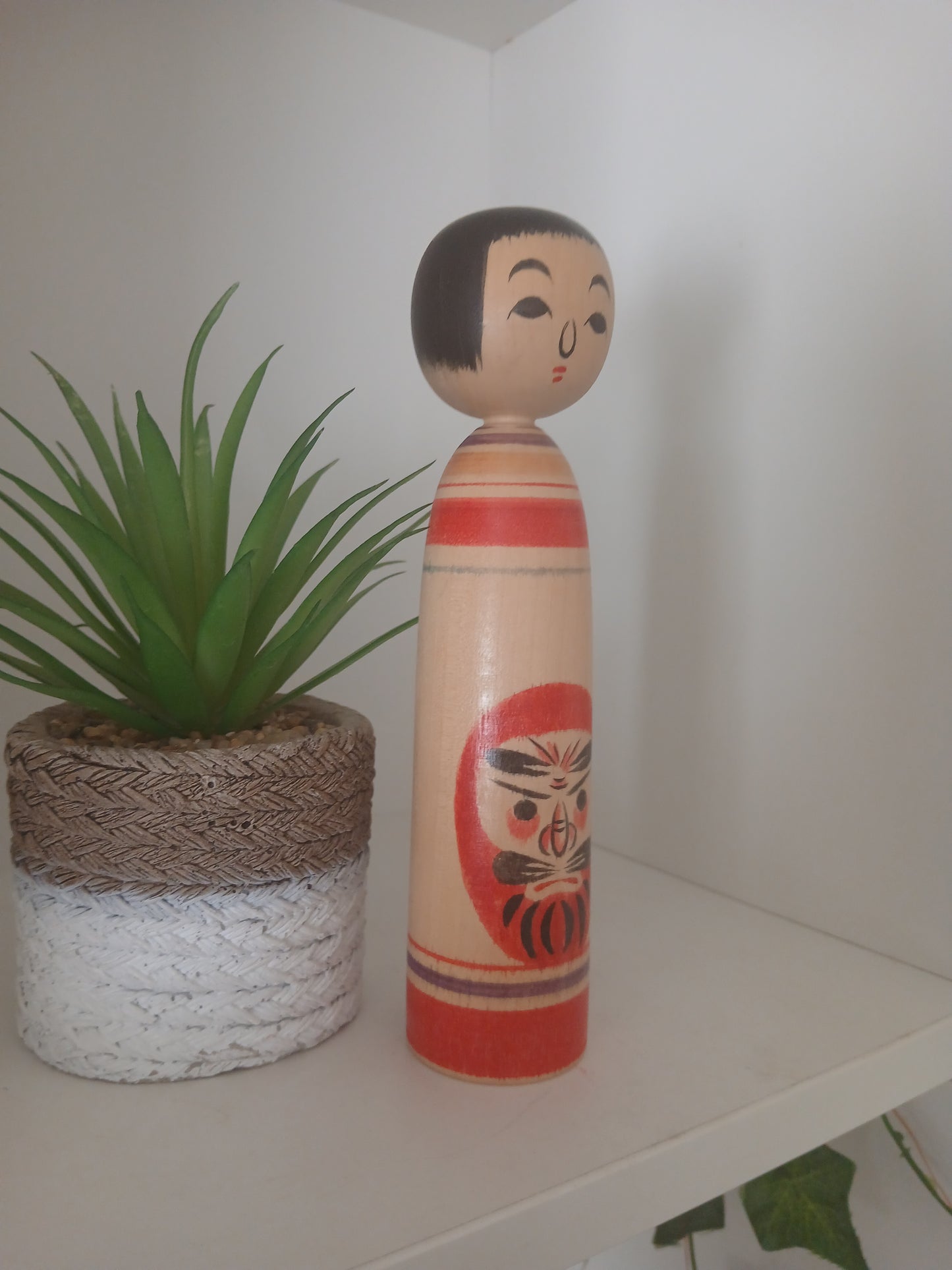 Vintage Tsugaru Kokeshi by Mamiya Masao (1921~2008)