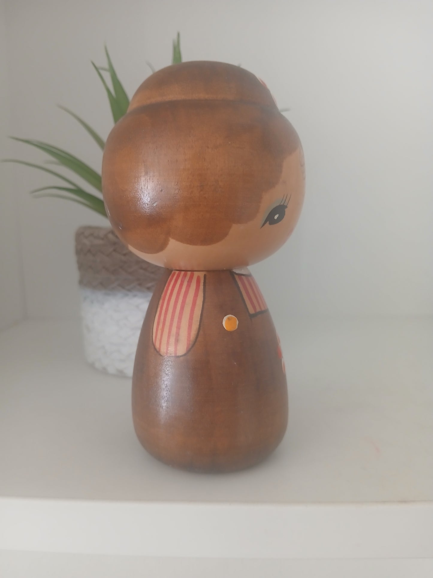 Very cute vintage creative kokeshi by Tomio Ishida