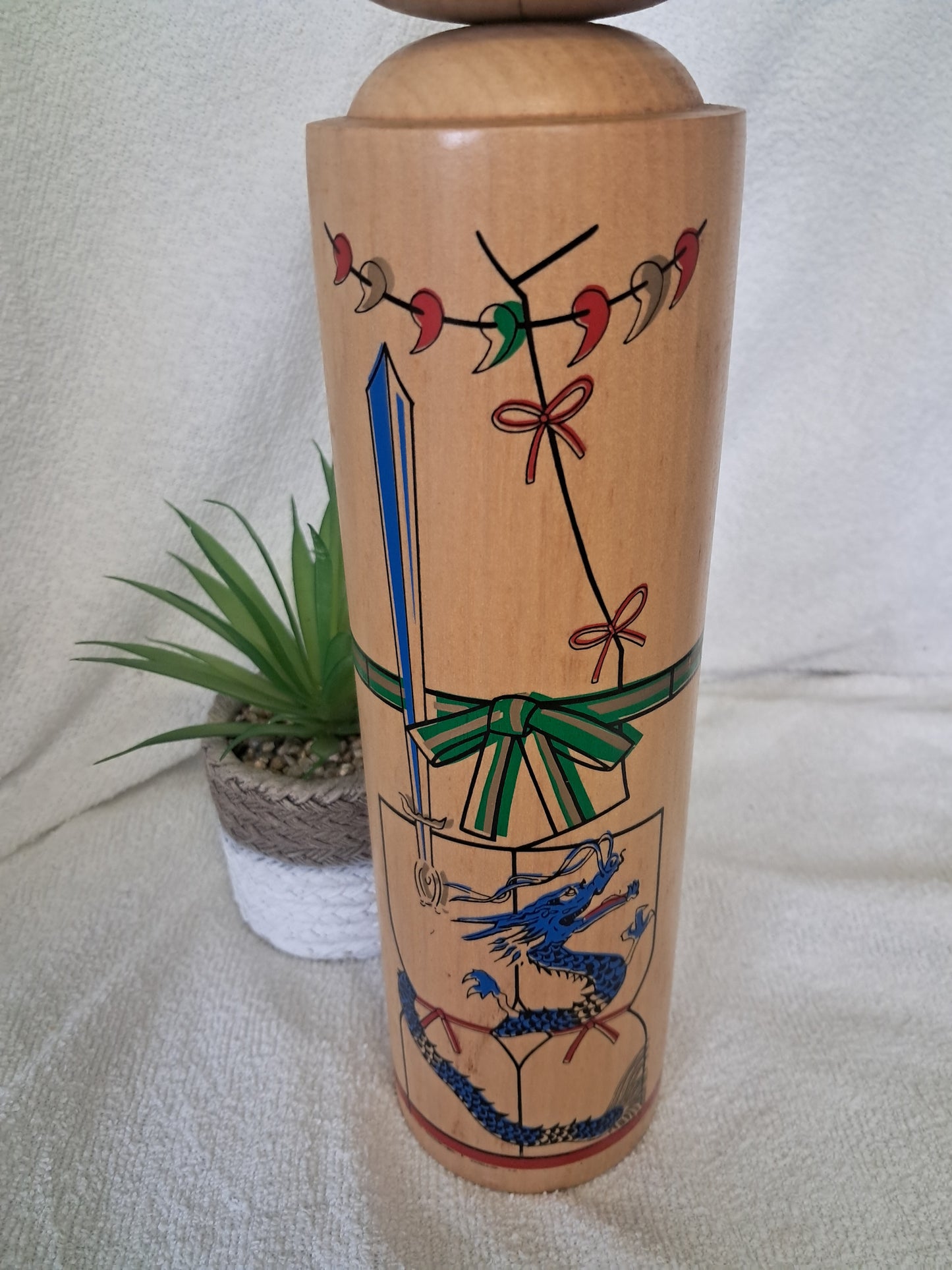 Amazing vintage traditional kokeshi