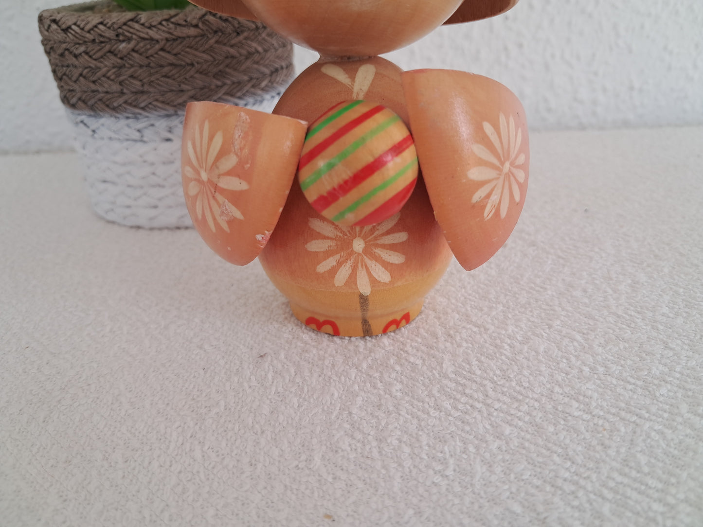 Cute Sosaku kokeshi by Ishida Waichi