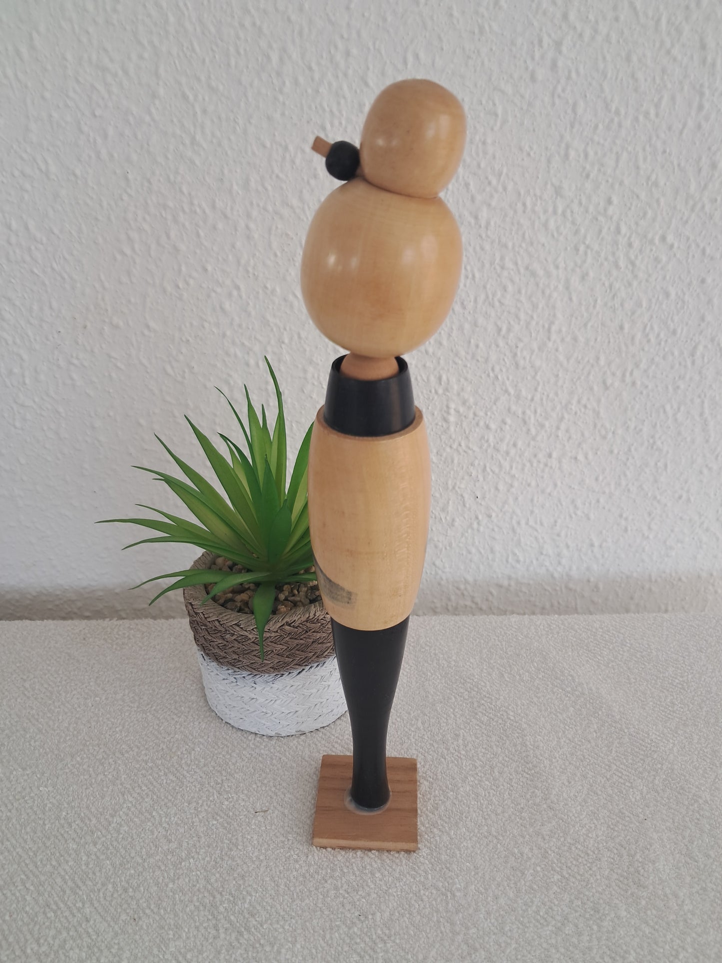 Vintage Sosaku kokeshi by Masami Kato (1925-)