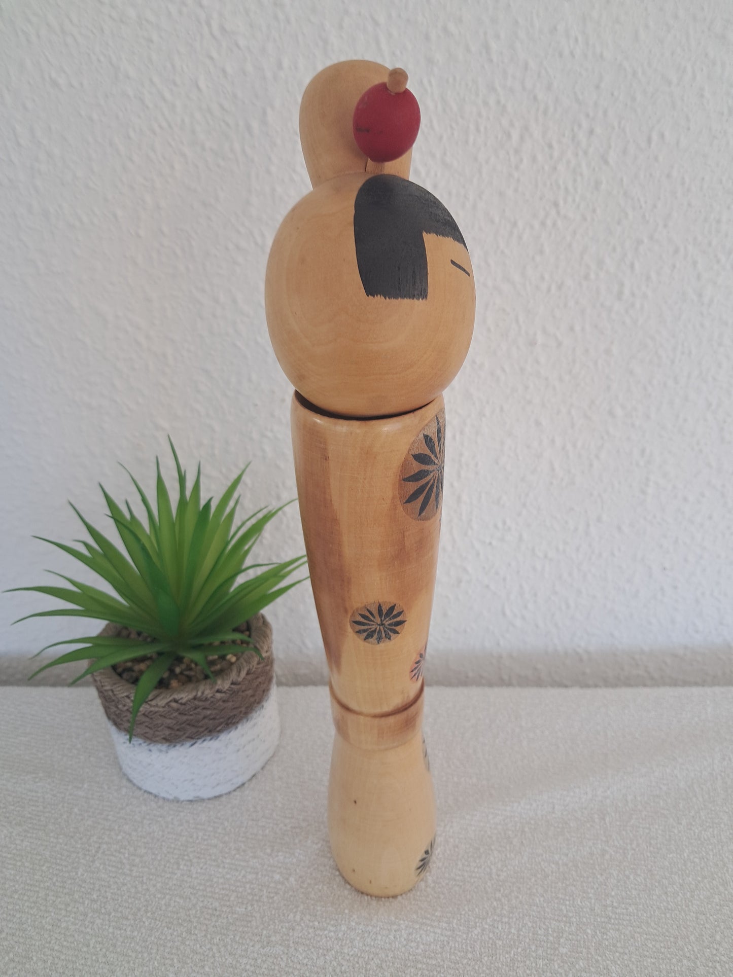 Vintage Sosaku Kokeshi Doll by Sadako Suzuki