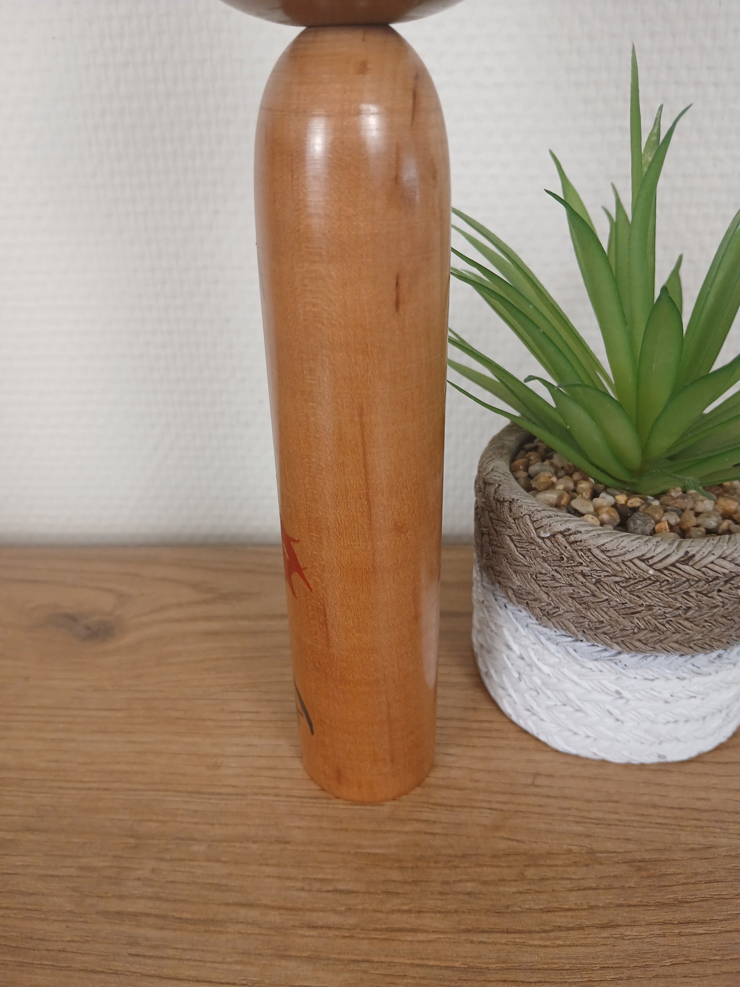 Vintage traditional Togatta kokeshi by Eitaro Sato (1939-)