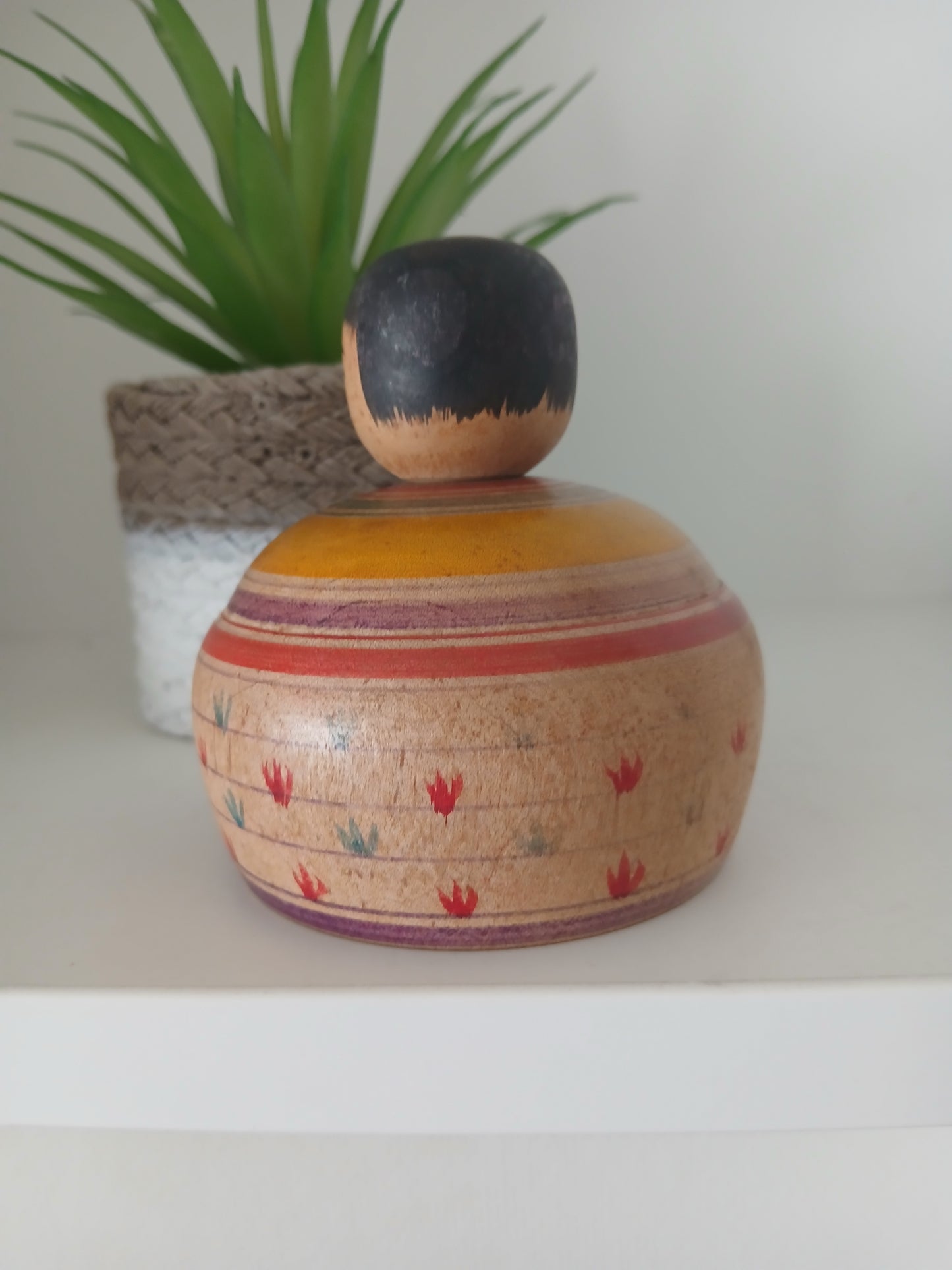Vintage Ejiko kokeshi from the Tsugaru strain