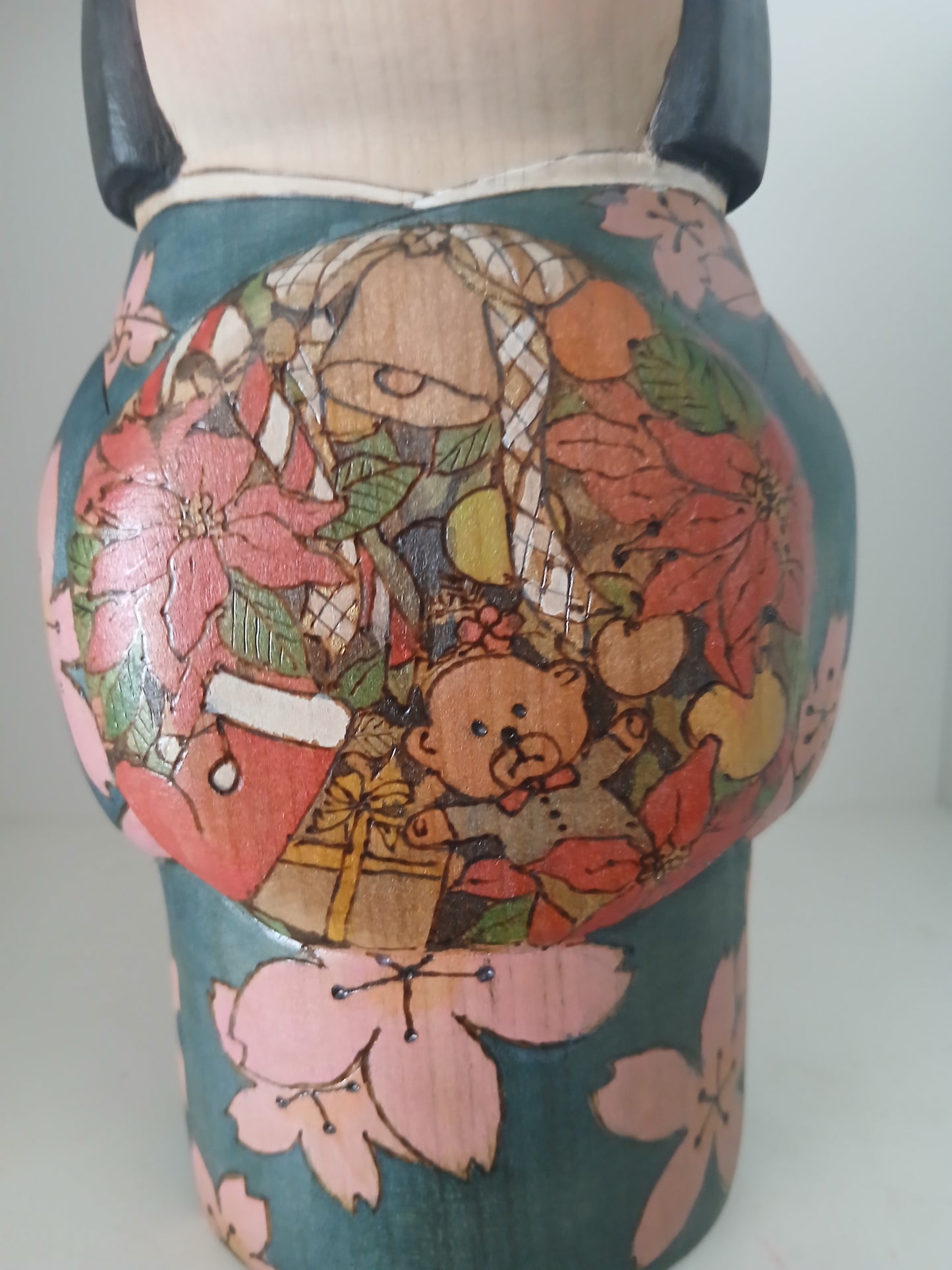 Exclusive creative kokeshi by Yuko Yamazaki - Christmas serie 2025