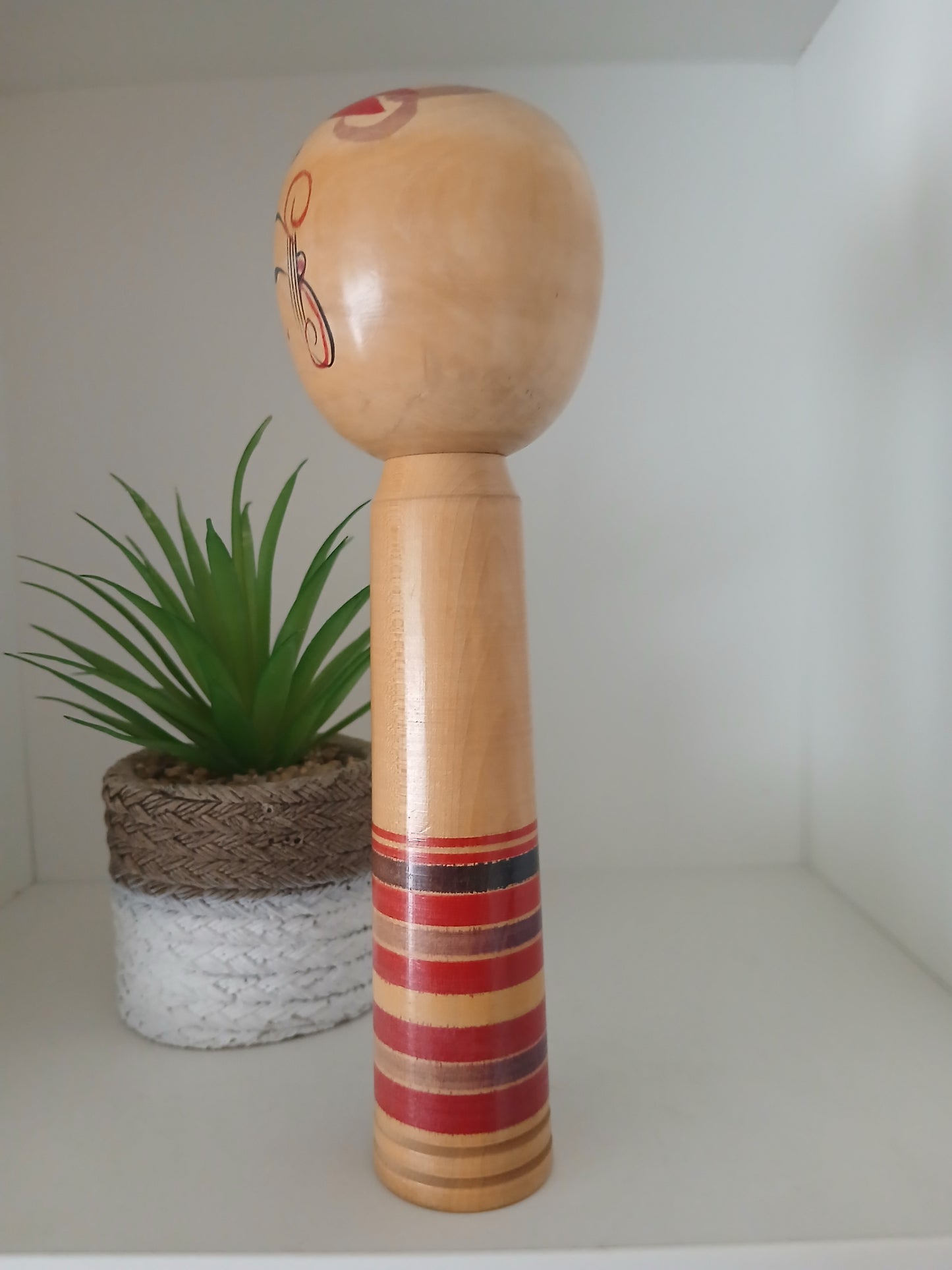 Vintage traditional Yajiro Kokeshi by Sato Yoshiaki -with rattle in the head