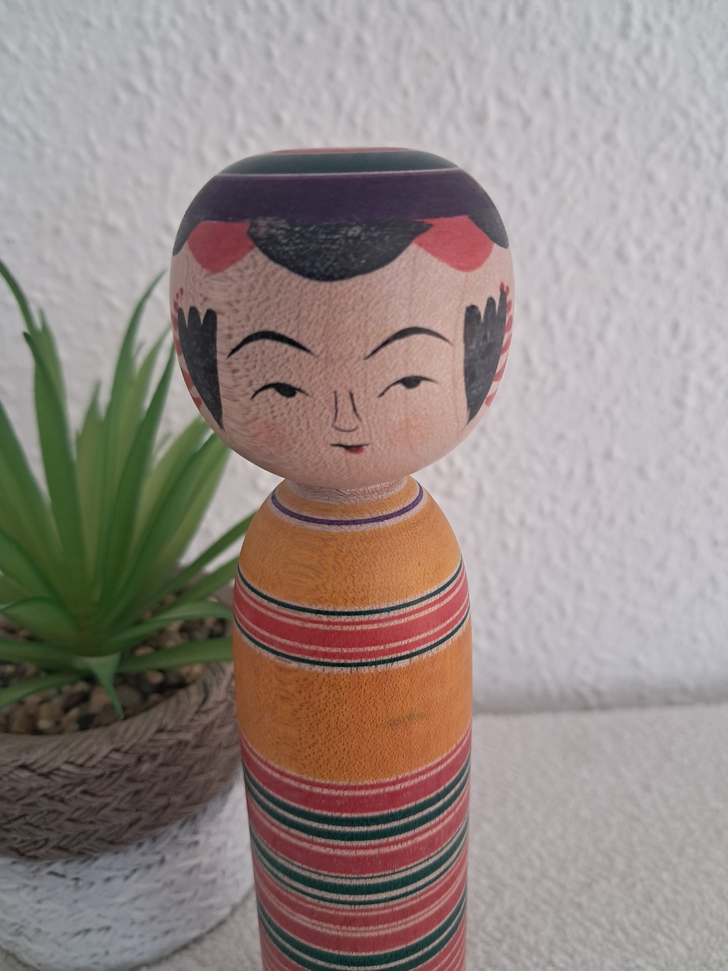 Beautiful Yajiro kokeshi by Sato Seiko（1947～）