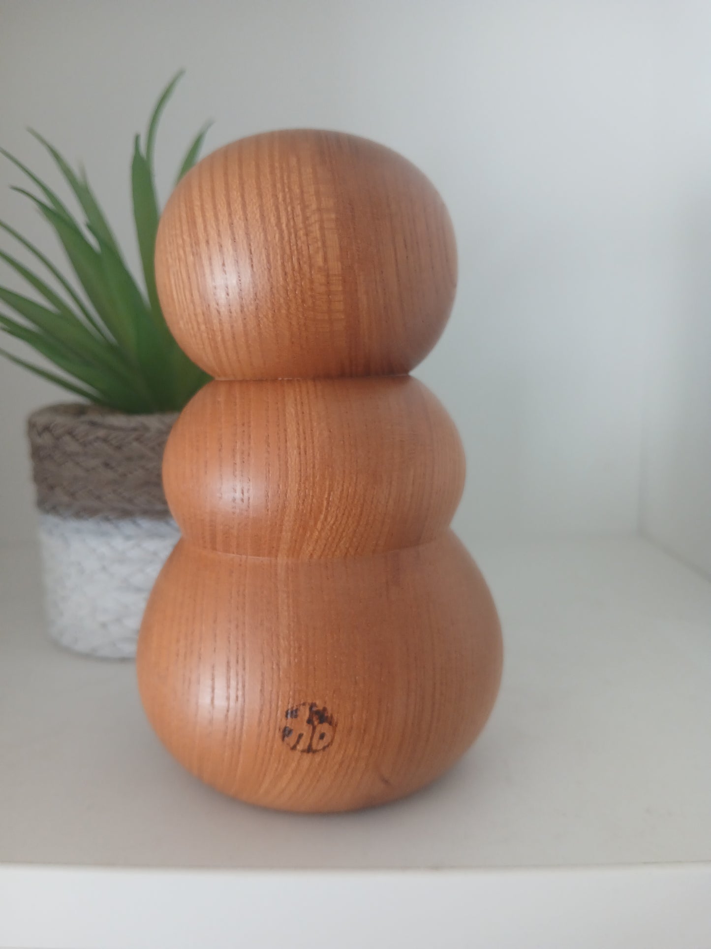 Exclusive Sosaku Kokeshi By Kato Tatsuo (1940-)