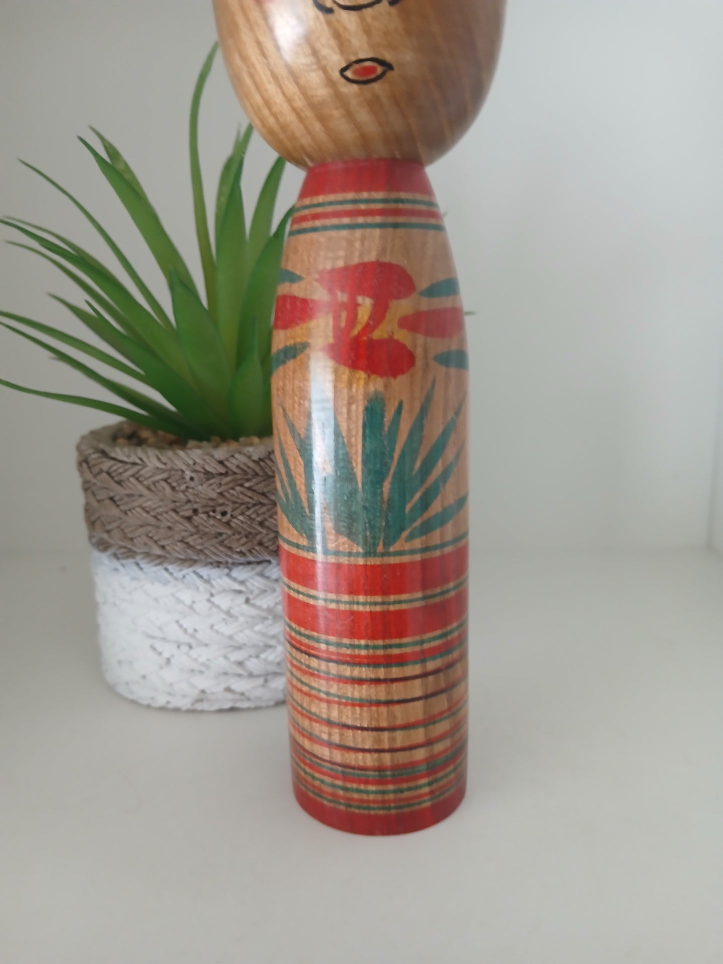 Vintage traditional Nakanosawa kokeshi