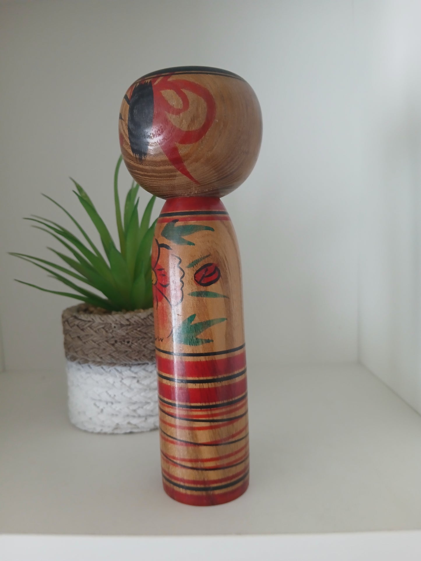 Vintage traditional Nakanosawa kokeshi
