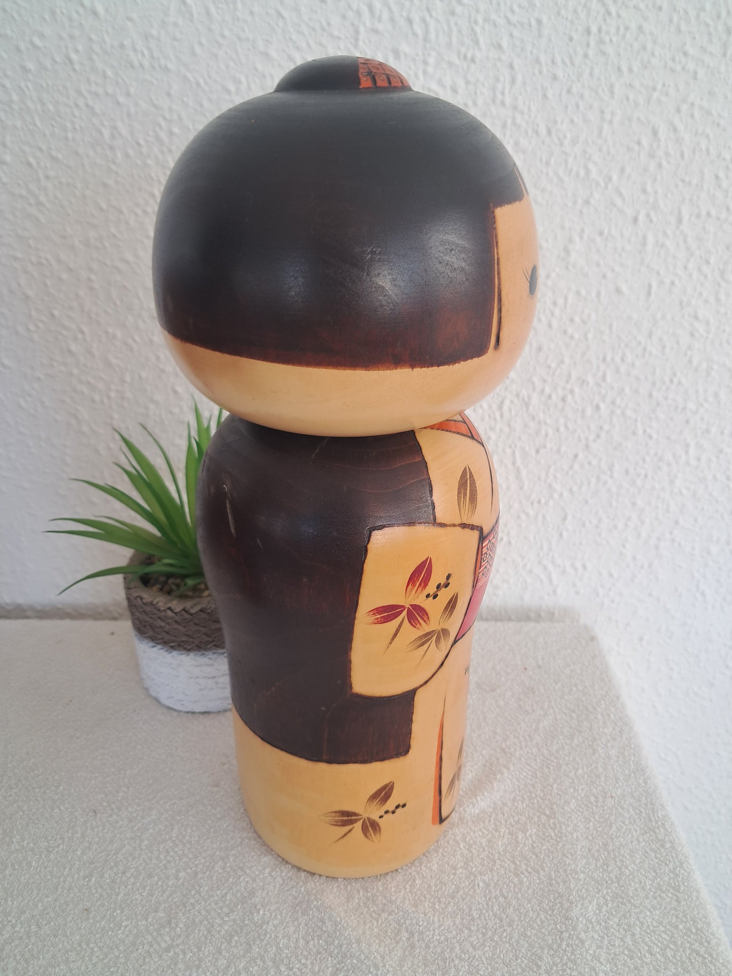 Rare Exclusive creative kokeshi by Kishi Sadao (1932-1998)