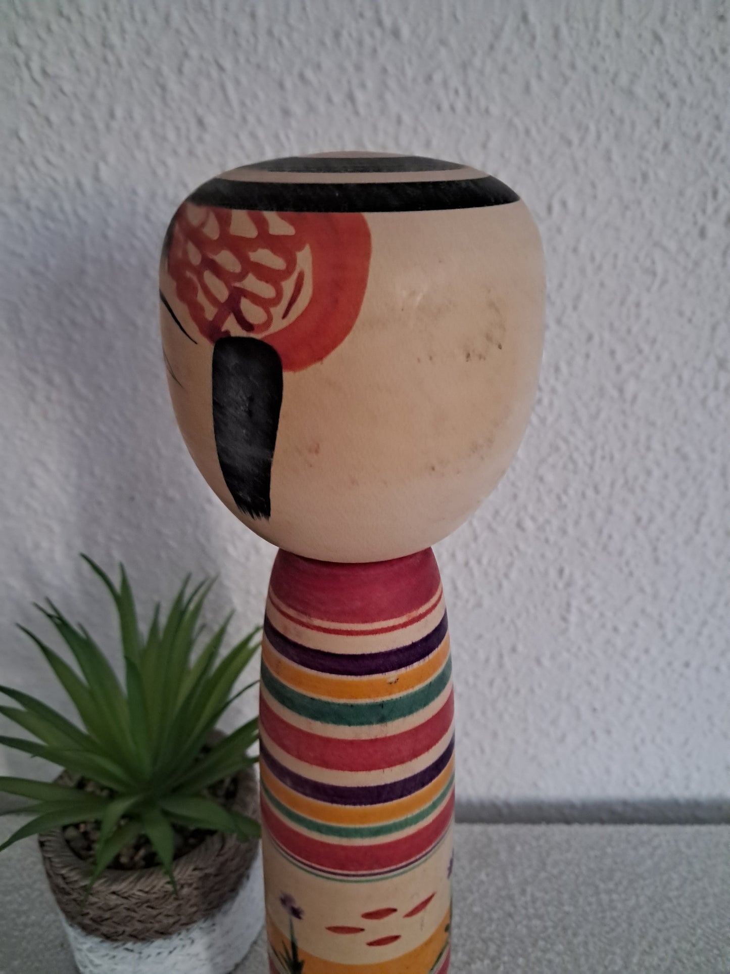 Vintage Traditional Tsuchiyu kokeshi by Abe Ichiro（1925-2000)