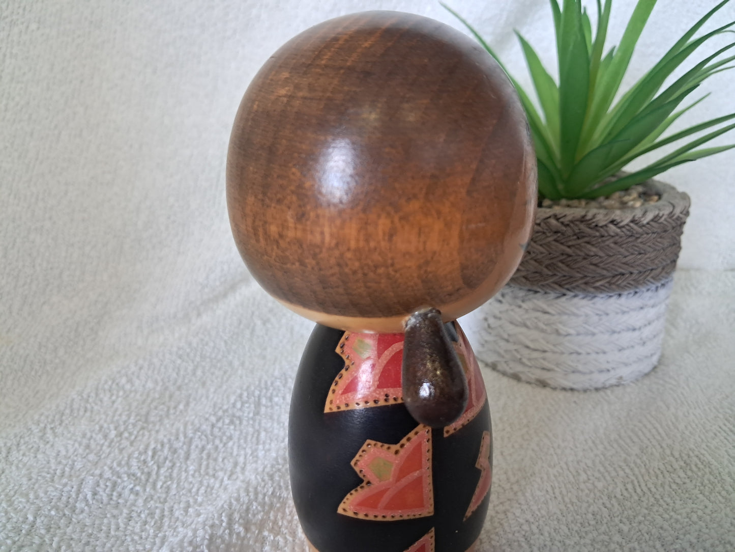 Vintage Sosaku kokeshi made by Kojo Tanaka - Made in 1982