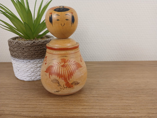 Vintage Ejiko kokeshi from the Naruko strain by Igarashi Isamu (1935-2011)
