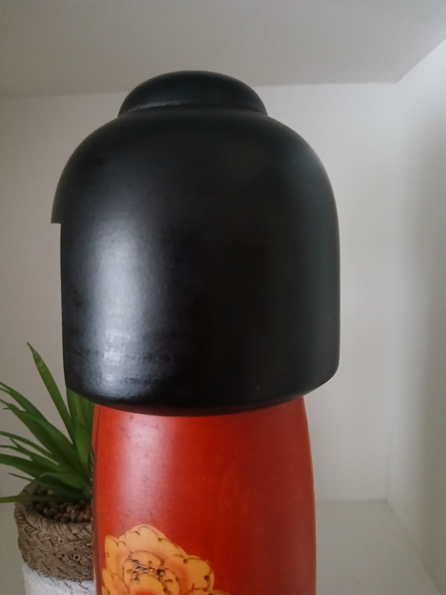 Vintage Sosaku Kokeshi made by Sato Suigai (1920-)